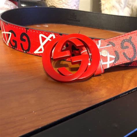 red gucci belt with stars